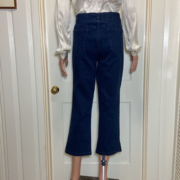 ORVIS NWOT Dark Blue Denim Jeans Capri Straight Cut - Picture 6 of 16
